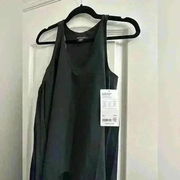 Athleta Swing Forward Pleated Tank - Picture 3 of 4